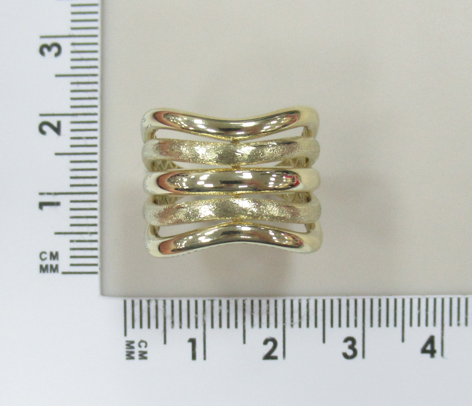 Кольцо из желтого золота